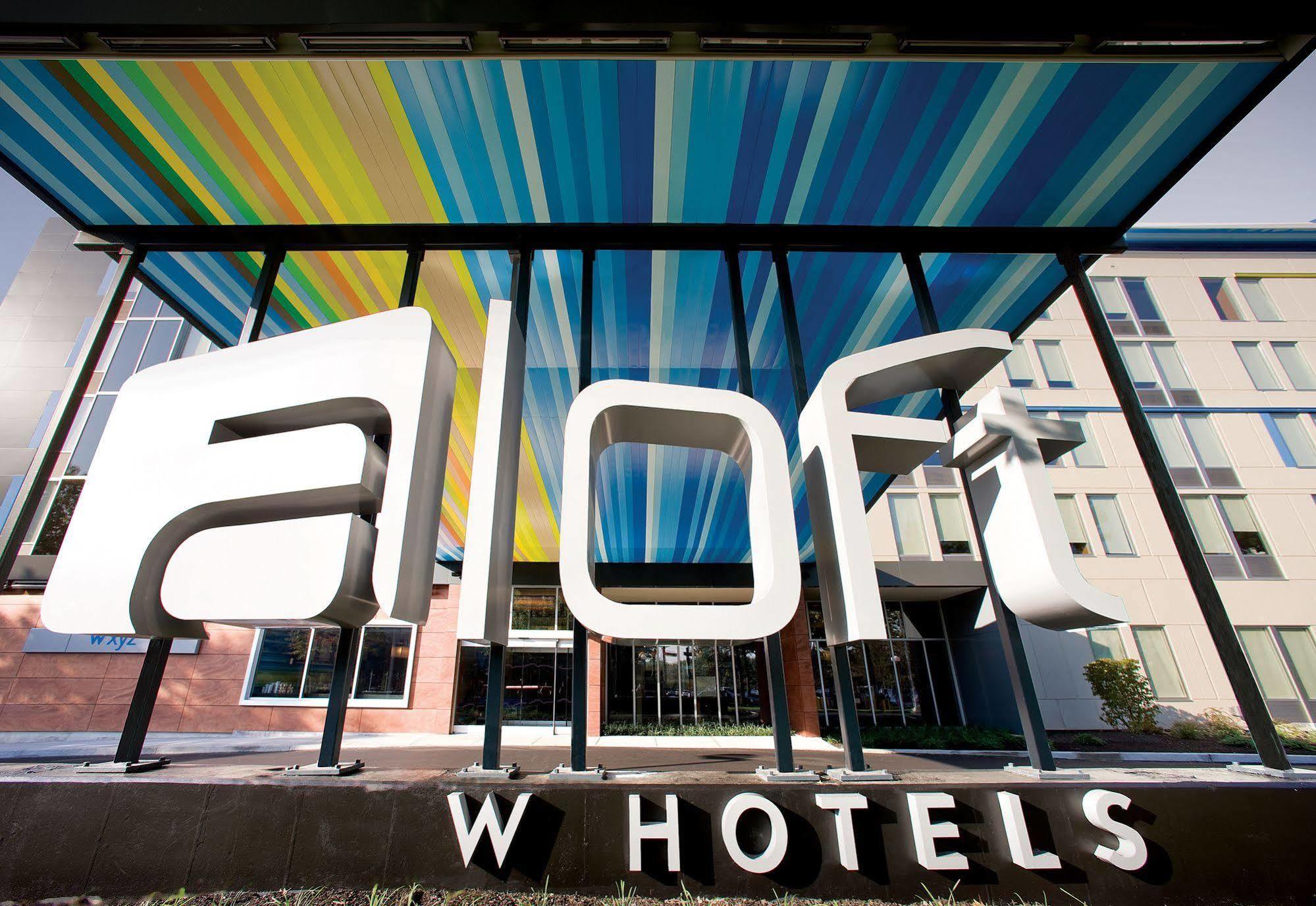 Aloft Montreal Airport Hotel Dorval Ngoại thất bức ảnh